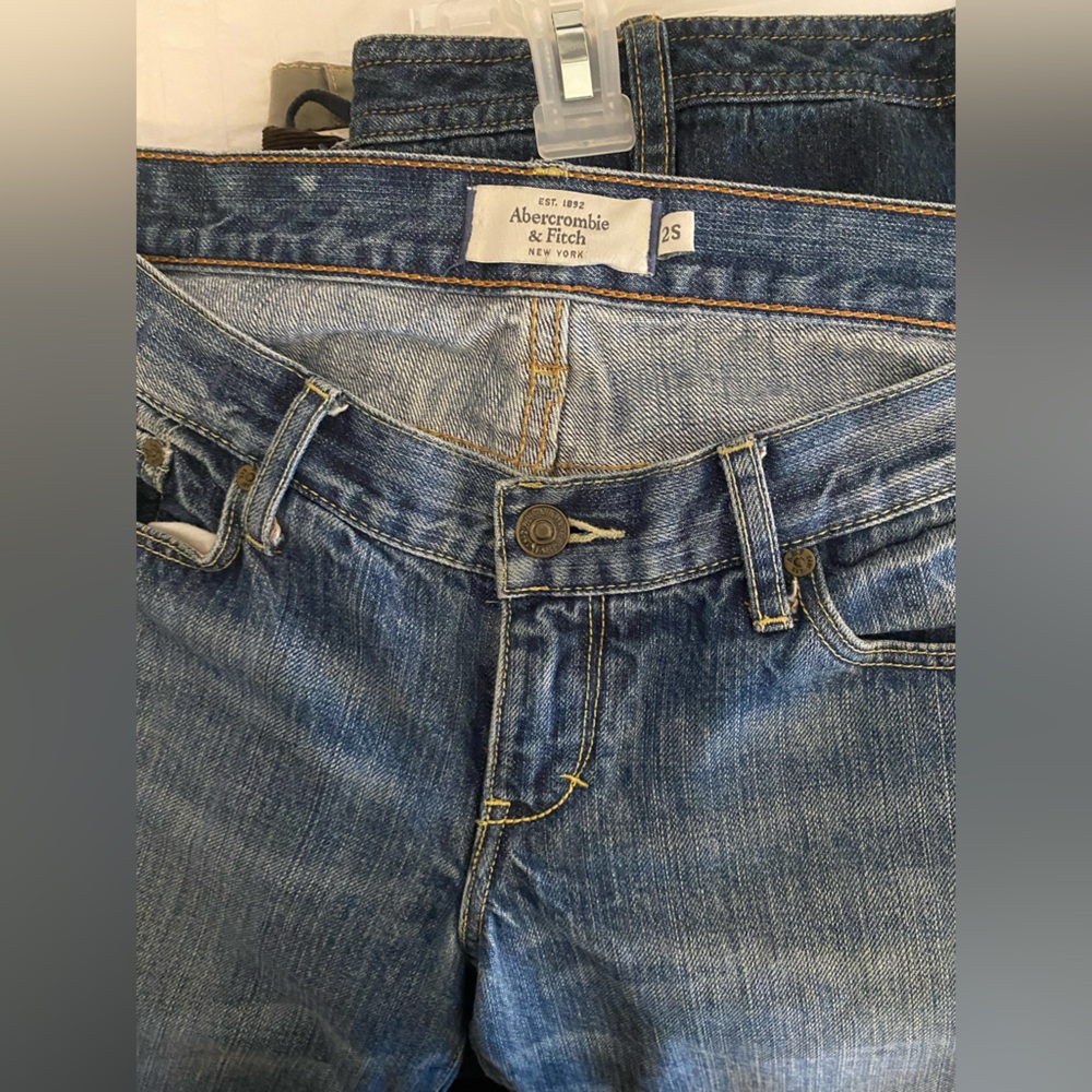 Jeans - Picture 3 of 3